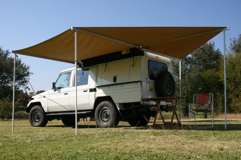 Eezi-Awn Manta 270 4WD Vehicle Awning - Vehicle Awnings