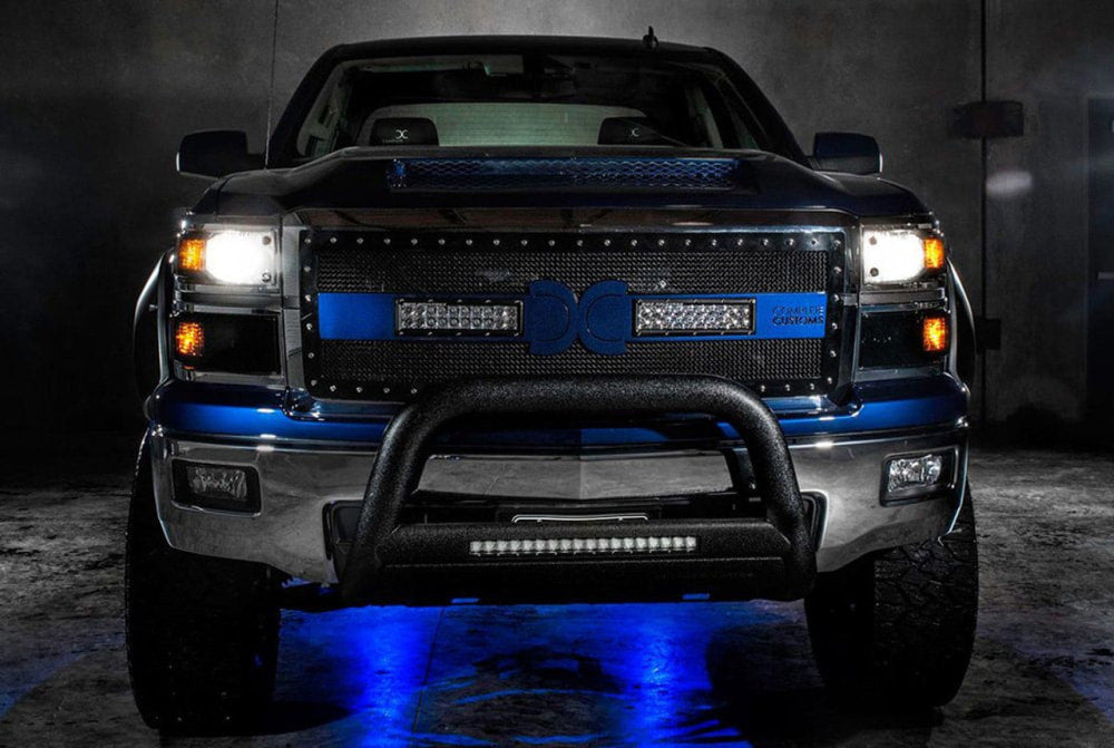 Lund Nudge Bull Bar with 20 LED Light for RAM 2500HD | Black | 47121308 - Bullbar