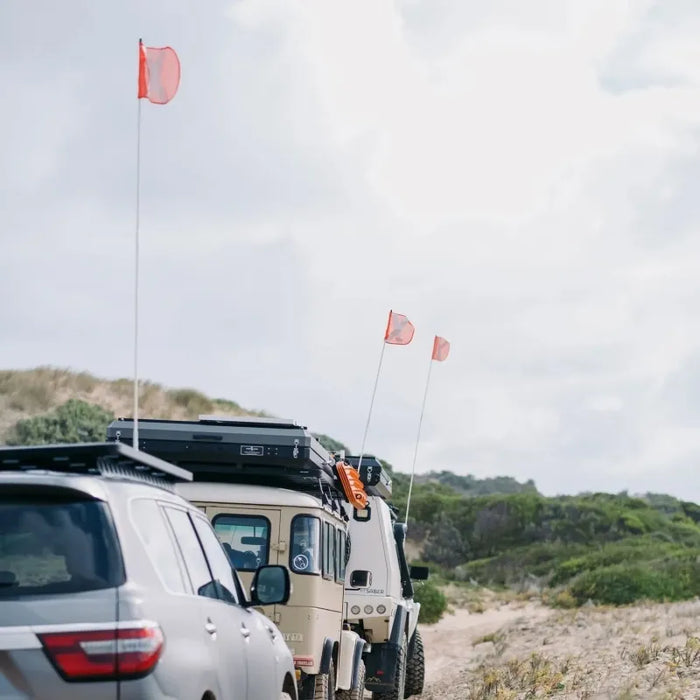 Saber Offroad Sand Flag | 3M - Recovery Gear