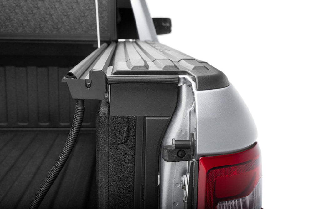 UnderCover ArmorFlex Hard Folding Tri-Fold Tonneau Cover for Chevrolet / Ford / LDV / RAM - Tonneau